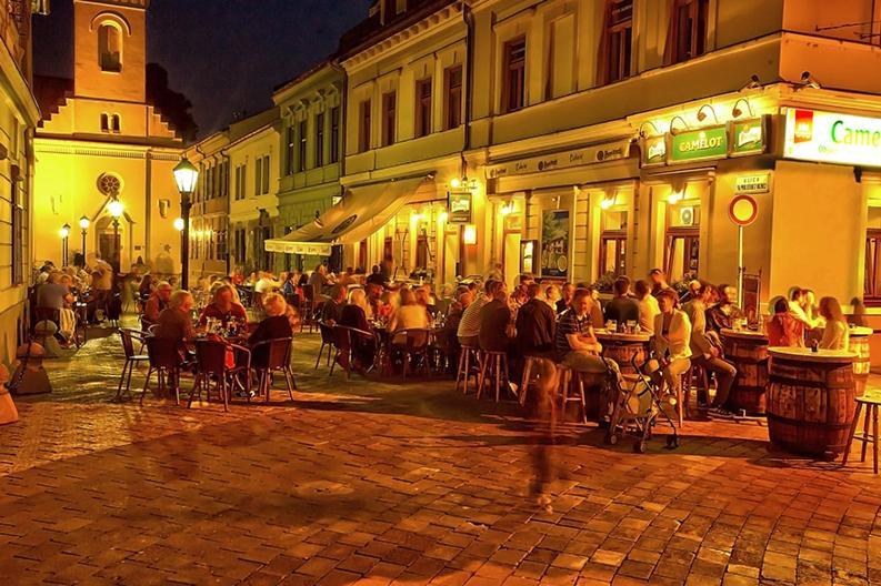 Blizko Stanice Apartment Kosice Center Экстерьер фото